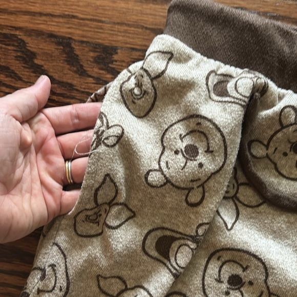 Winnie the Pooh Pajama Set, Size Large - Picture 7 of 11